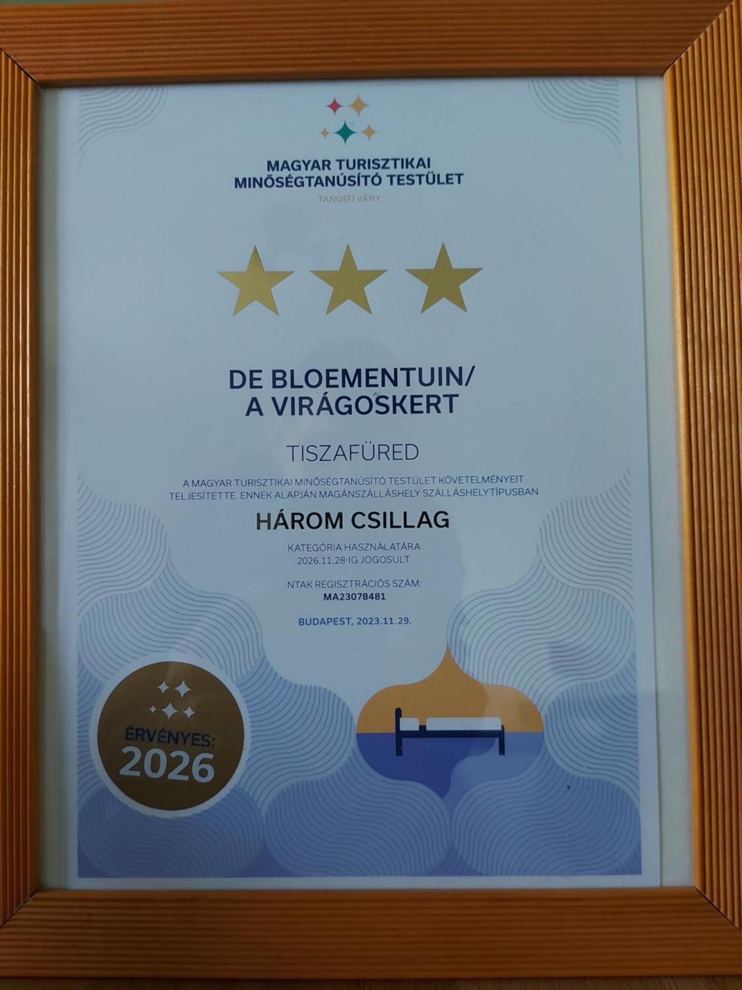 De Bloementuin / A Viragoskert Apartmán
